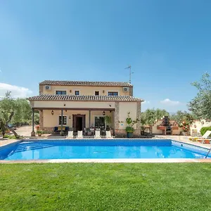 Hacienda Olivos Villa